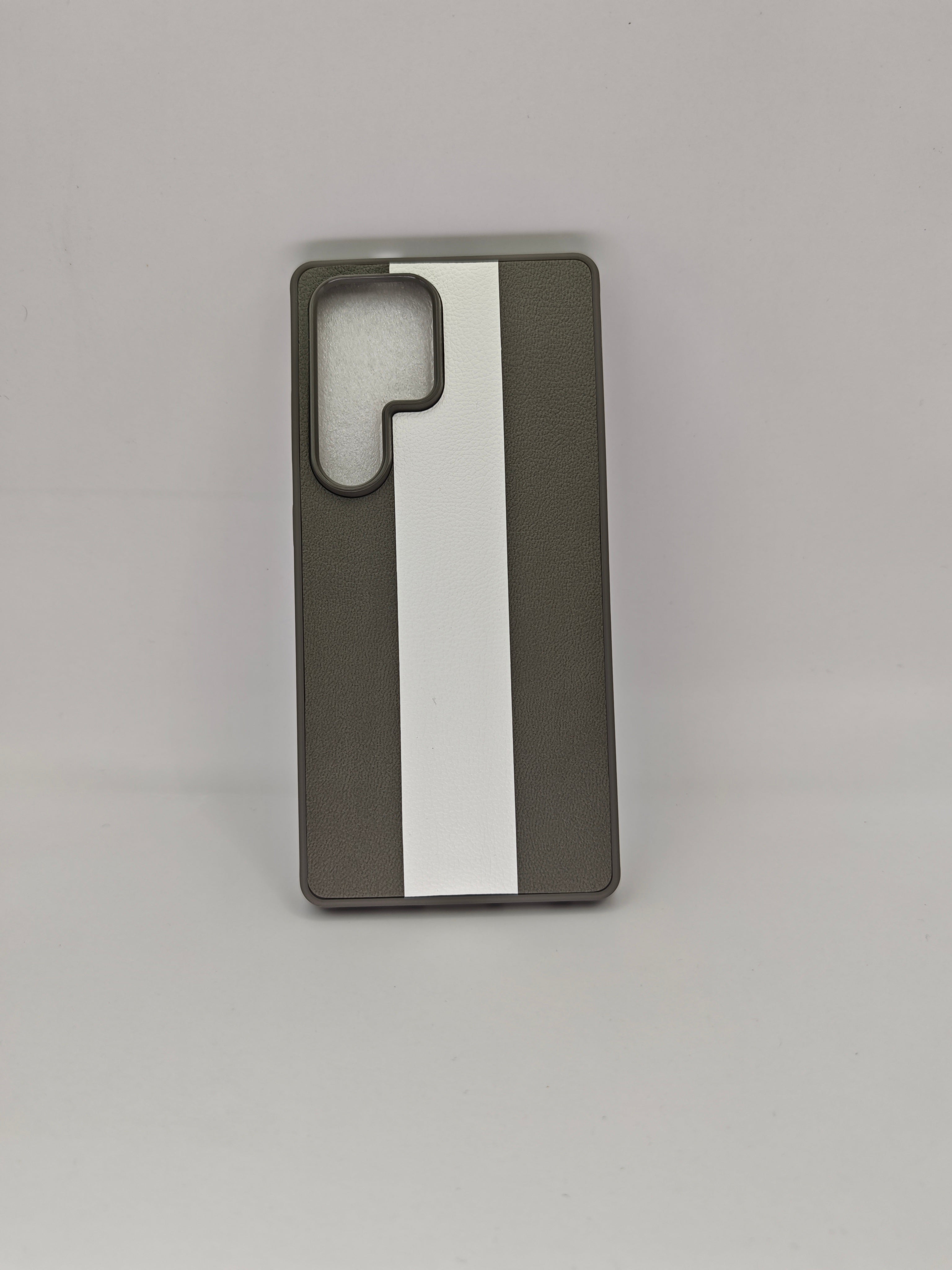 Premium Tri-Color Stripe Faux-Leather Matte Protective Case for Samsung Galaxy S25 Ultra